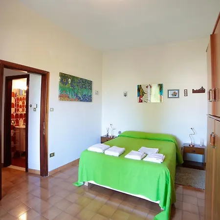 Rosa Apartment *