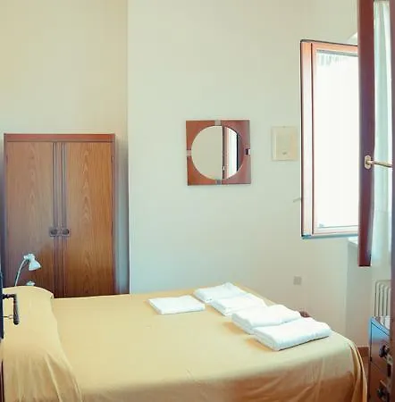 Rosa Apartment